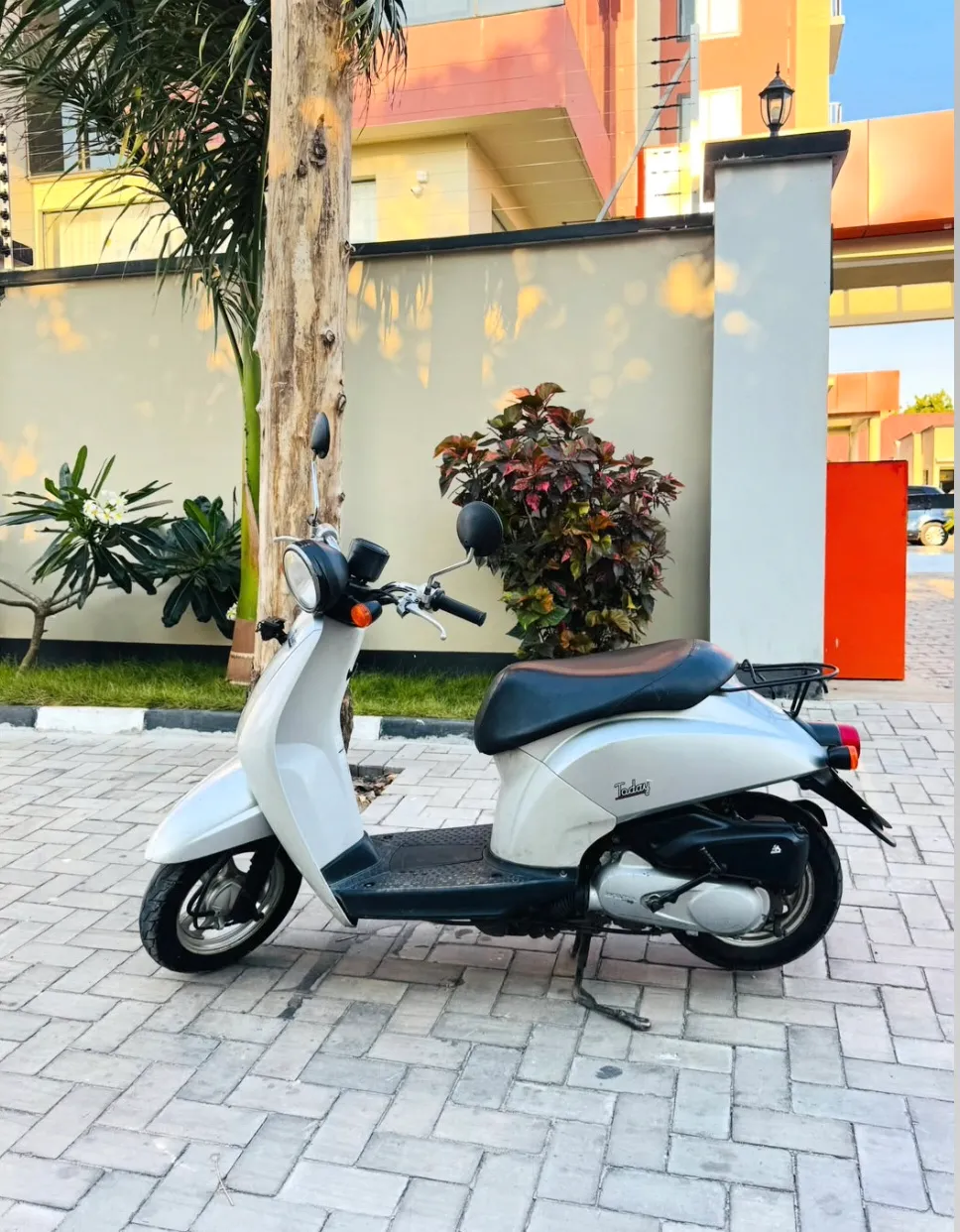 HONDA TO DAY CC 50 — Upande